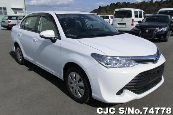 2017 Toyota / Corolla Axio Stock No. 74778